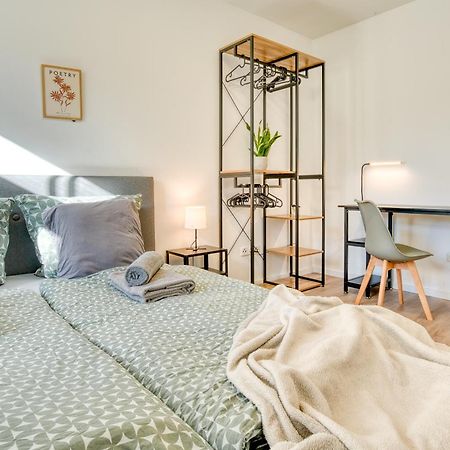 Appartamento Homy I Moderner Retrocharme Wlan & Netflix Lipsia Esterno foto